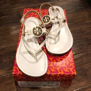Tory Burch Ali Thong Sandals EUC